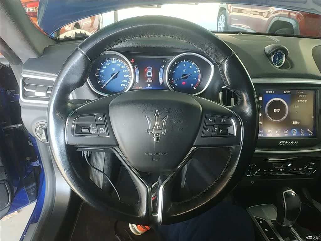 Maserati Ghibli, 2016 8