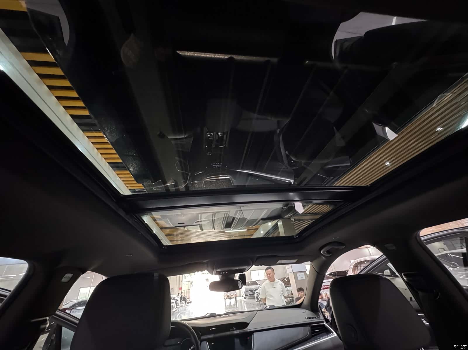 Cadillac XT5, 2023 31