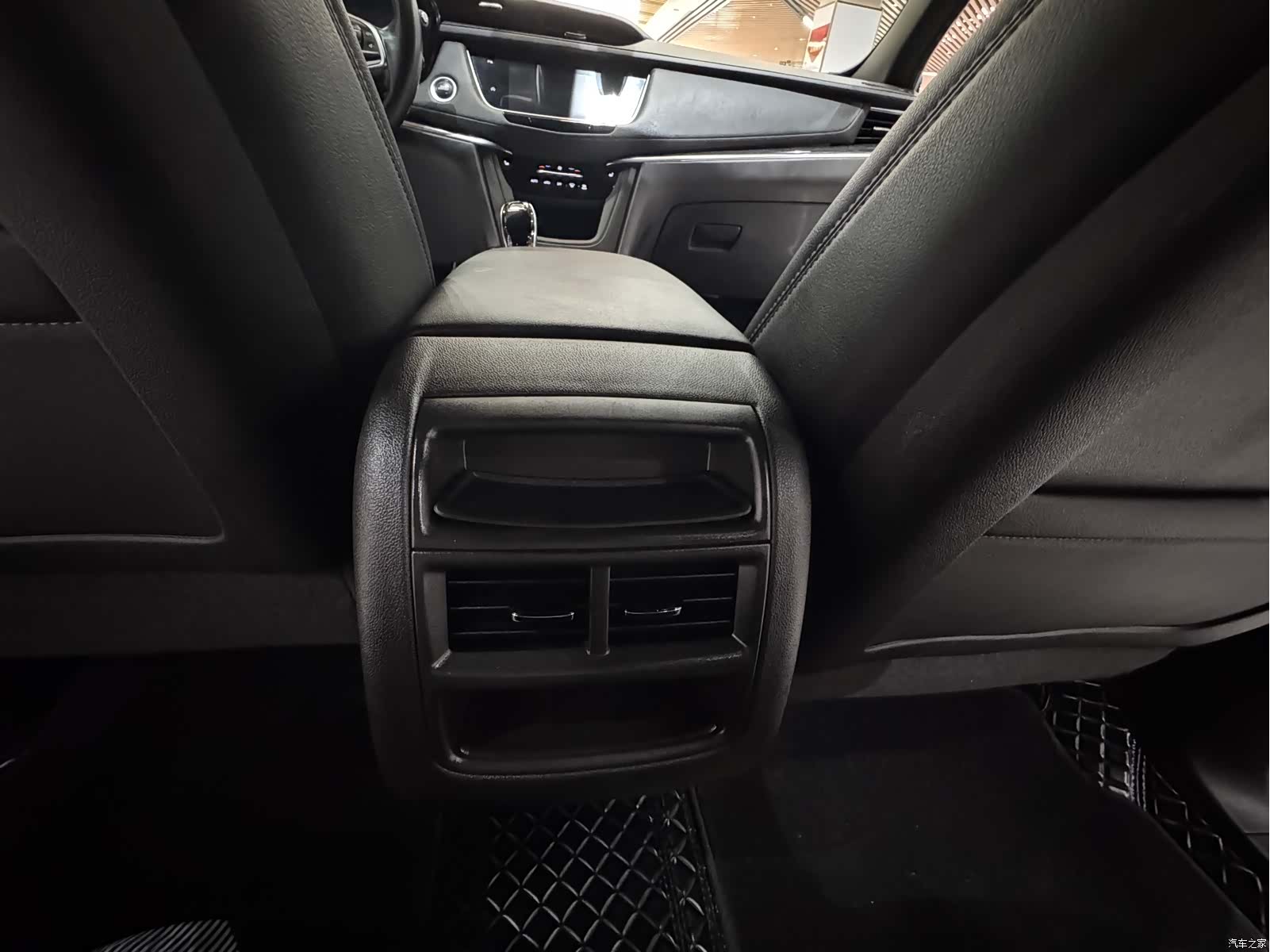 Cadillac XT5, 2023 32