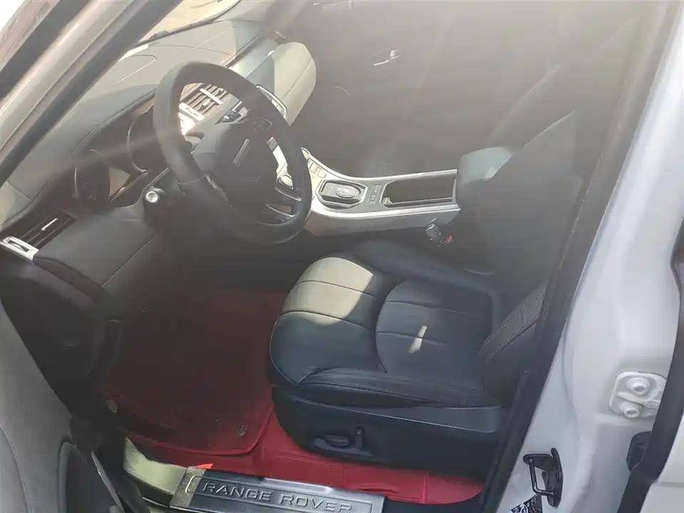 Land Rover Range Rover Aurora