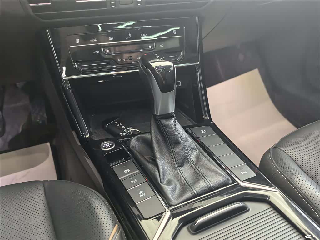Volkswagen Passat, 2020 15