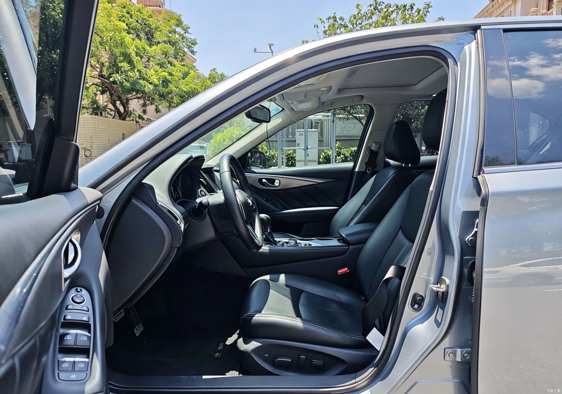 Infiniti Q50L, 2017 7
