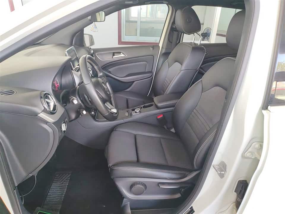 Mercedes-Benz Class B