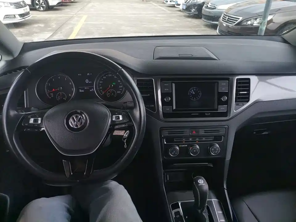 Volkswagen Golf*Jiayu