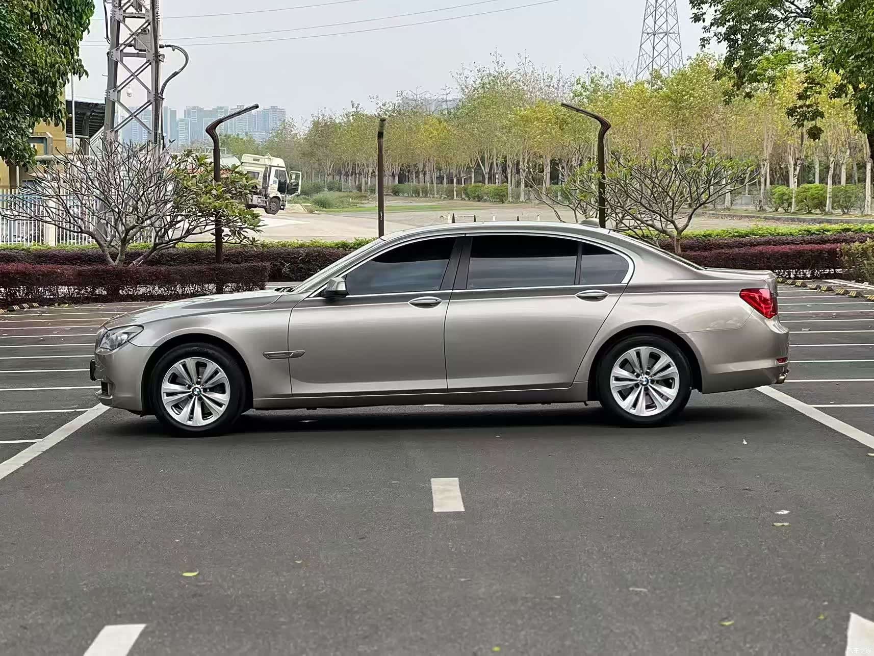 BMW 7 Series, 2012 все фото