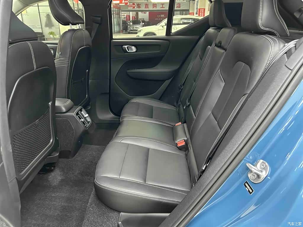 Volvo XC40, 2023 14