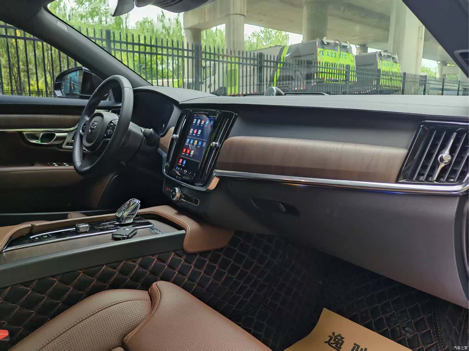 Volvo S90, 2023 11