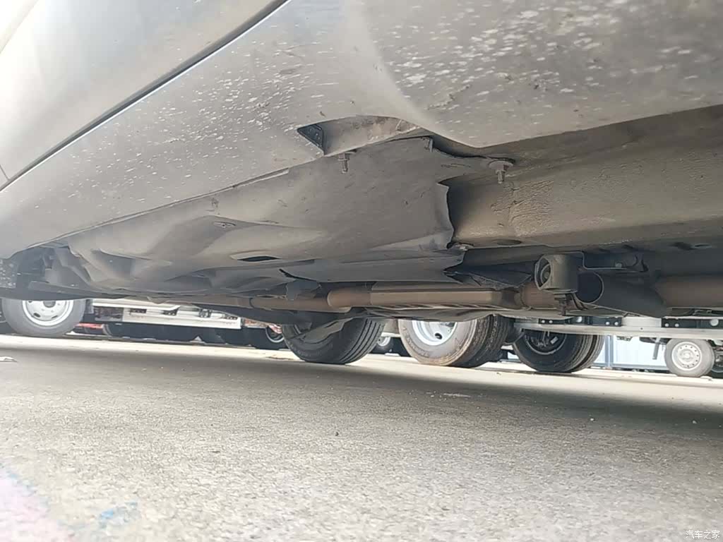 Jeep Cherokee, 2016 19