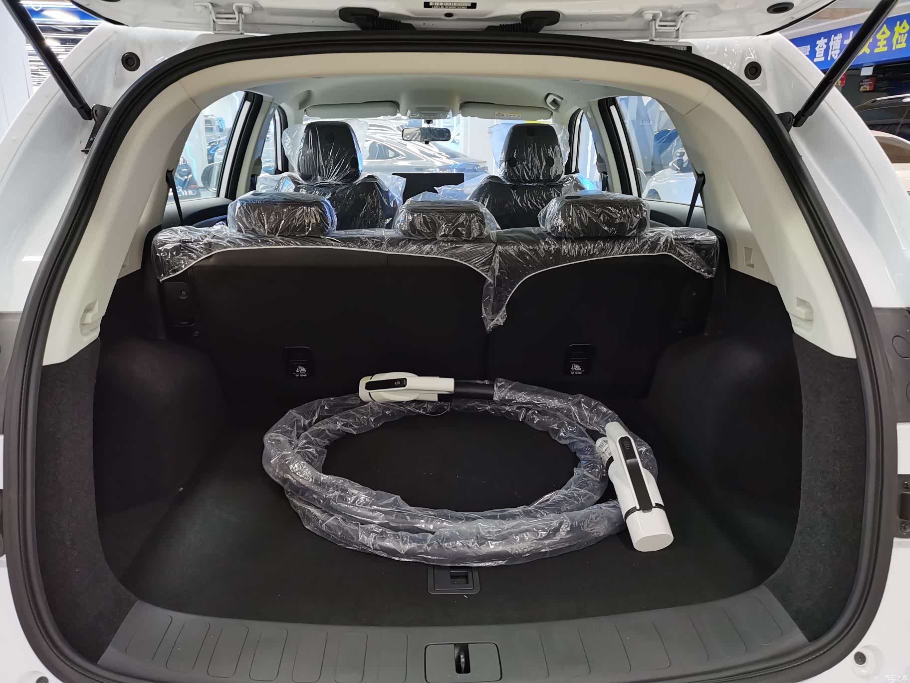 Skyworth EV6, 2024 7