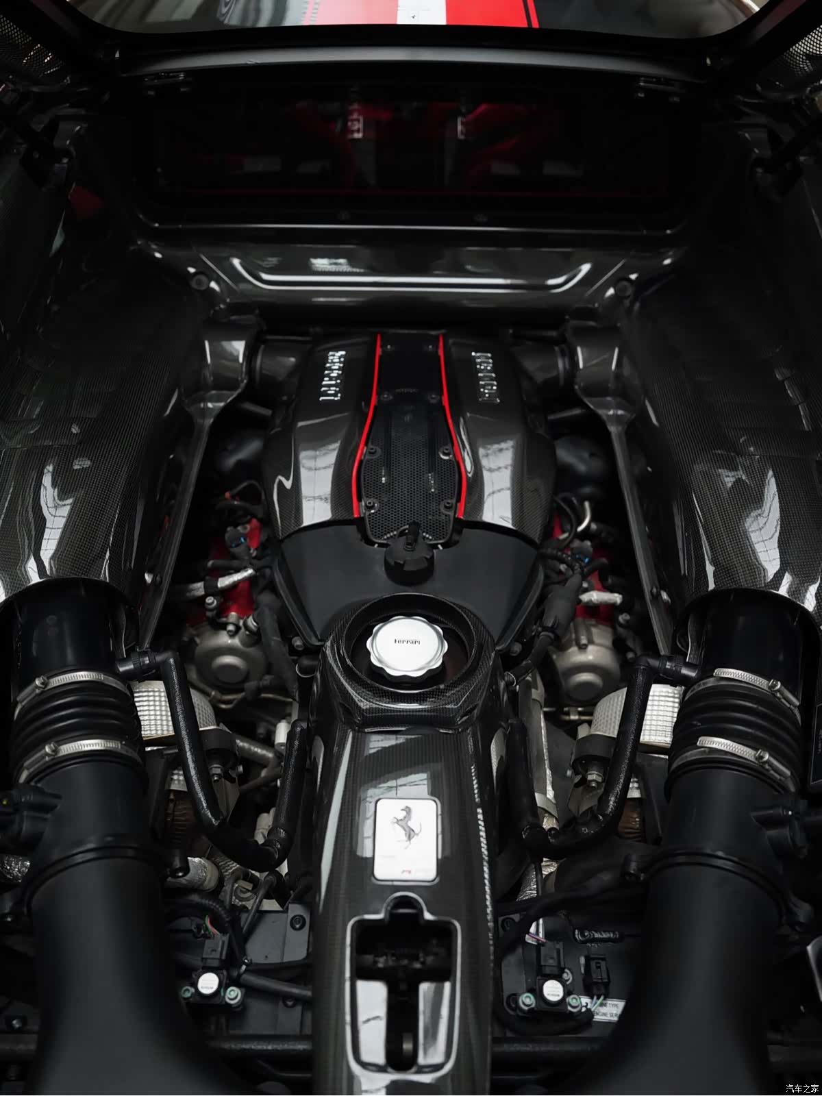 Ferrari 488, 2019 22