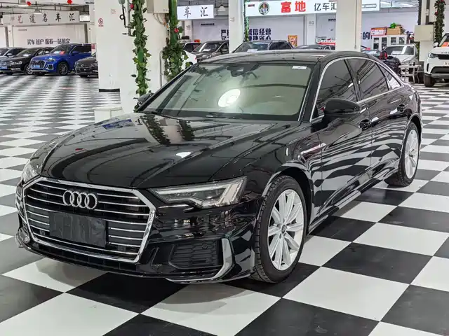 Audi A6L 2020 — купить из Китая под заказ