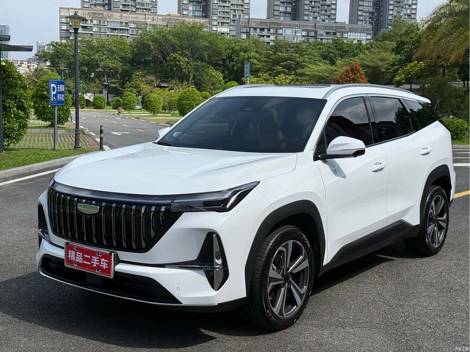 Geely Boyue, 2025 1
