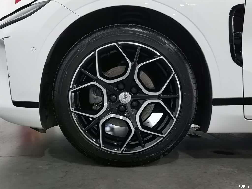 Changan Eado, 2025 17