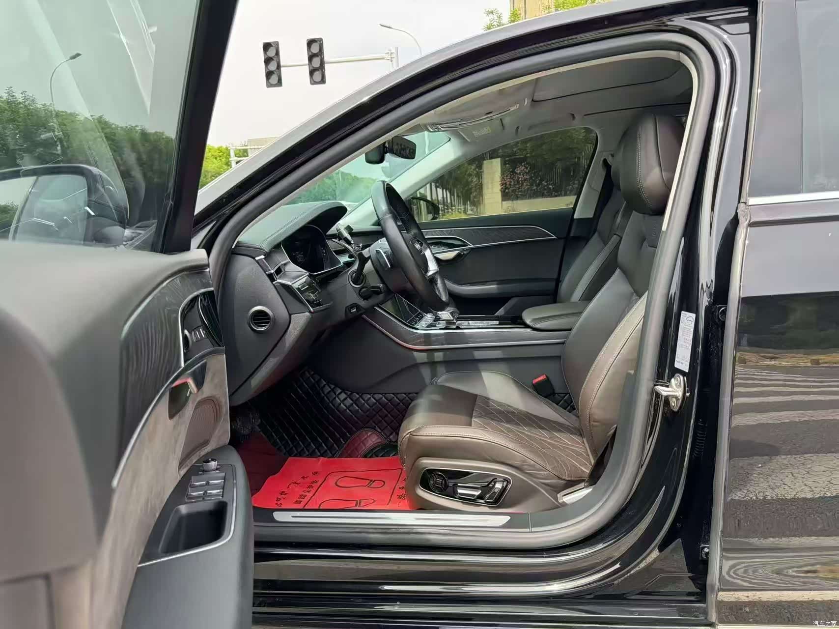Audi A8L, 2020 4