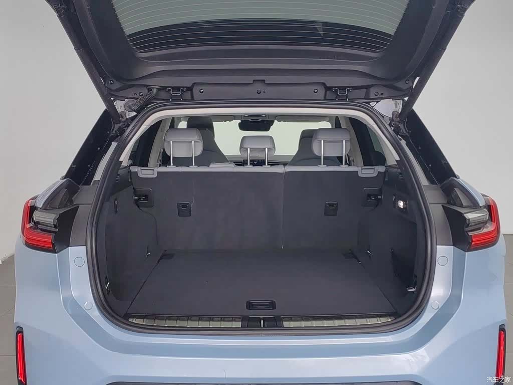 NIO ES6, 2020 16