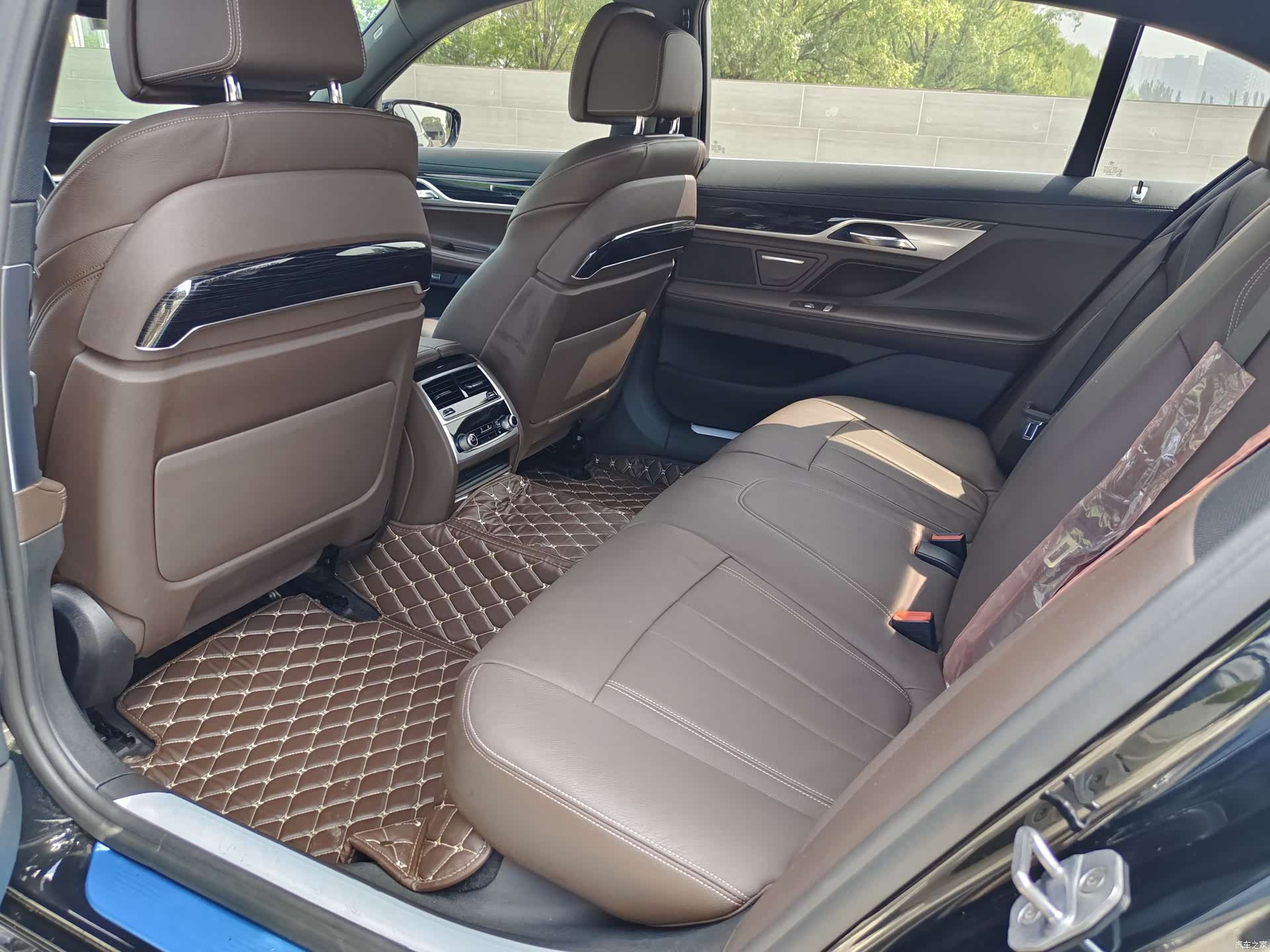 BMW 7 Series, 2018 7