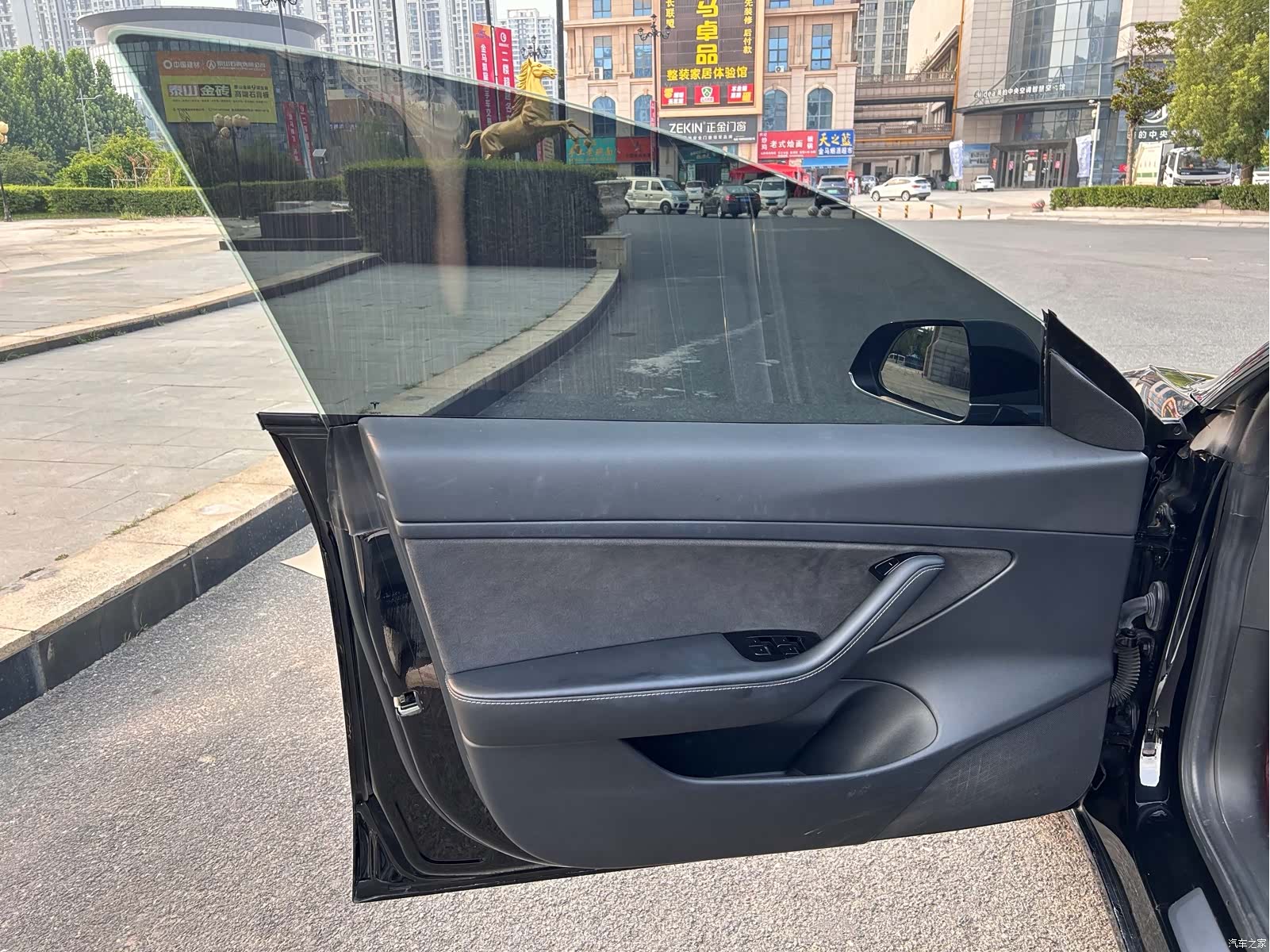 Tesla Model 3, 2020 4