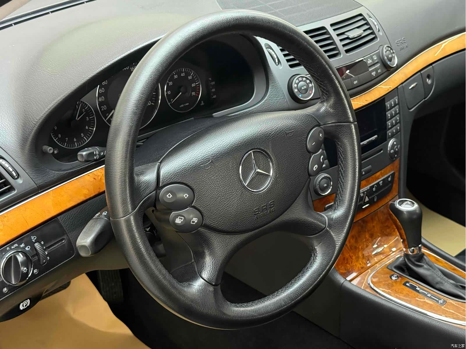 Mercedes-Benz E-Class, 2008 6