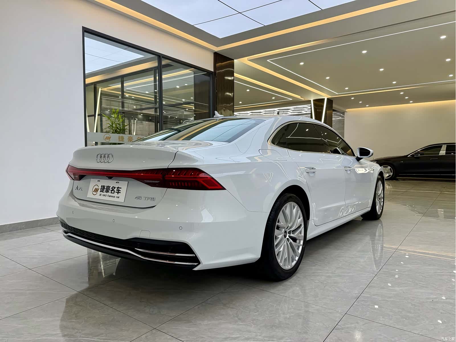 Audi A7L, 2023 13