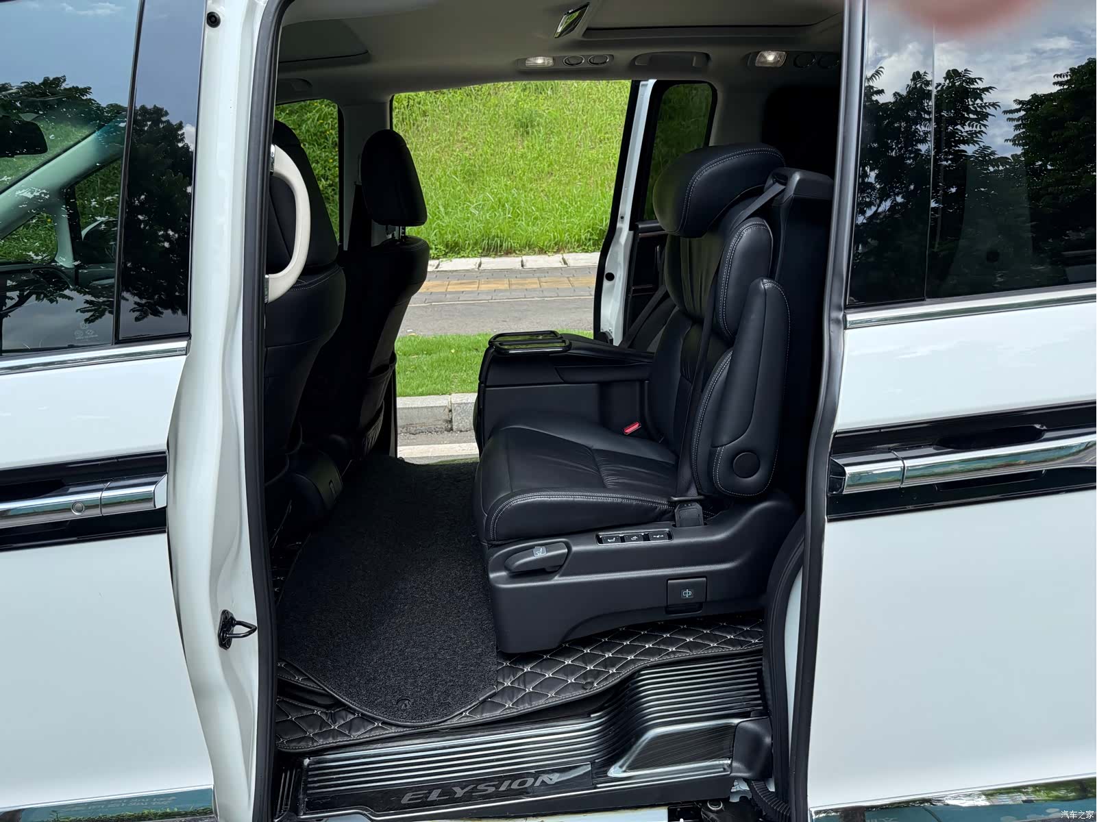 Honda Elysion, 2018 10