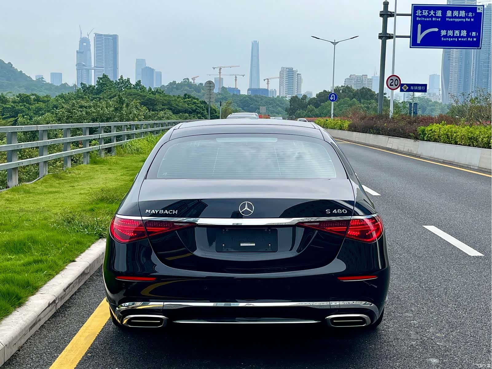 Maybach S-Class, 2023 все фото