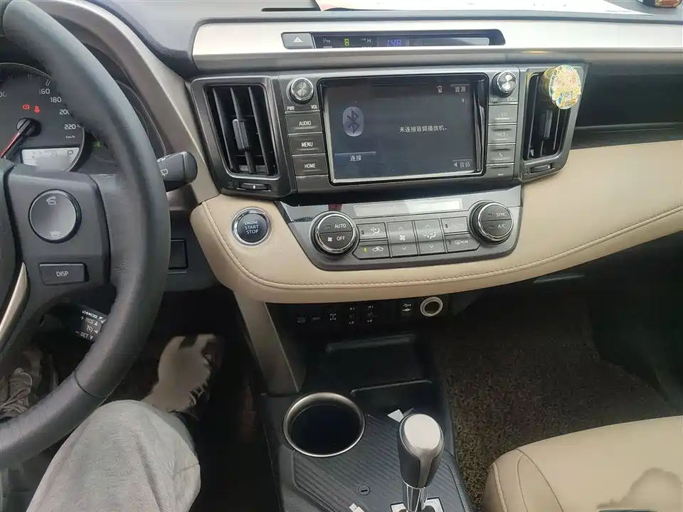 Toyota RAV4 Rongfang