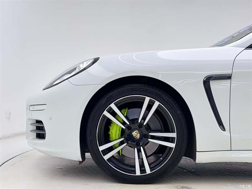 Porsche Panamera, 2015 6