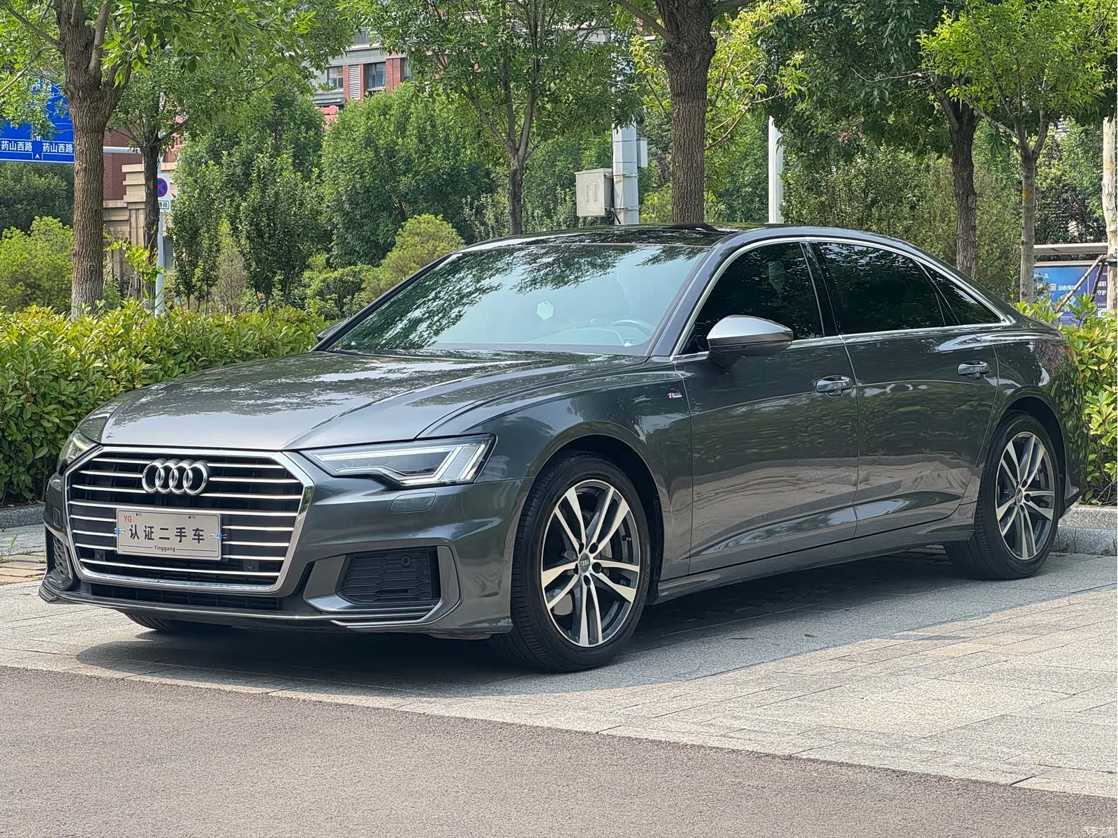 Audi A6L, 2020 1