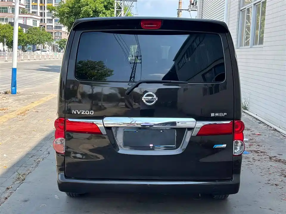 Nissan NV200