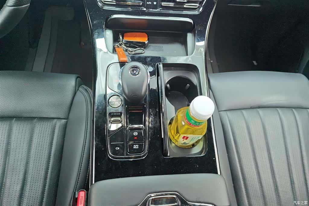 Trumpchi M8, 2023 16