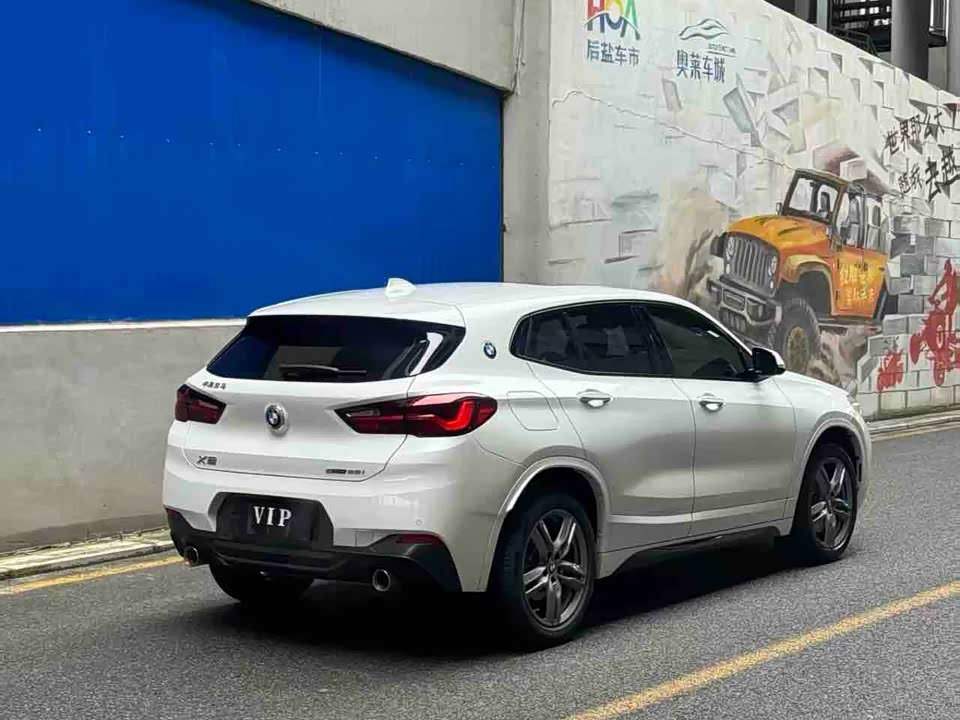 BMW X2