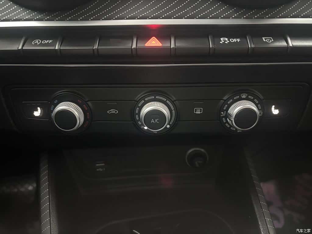 Audi Q2L, 2022 10