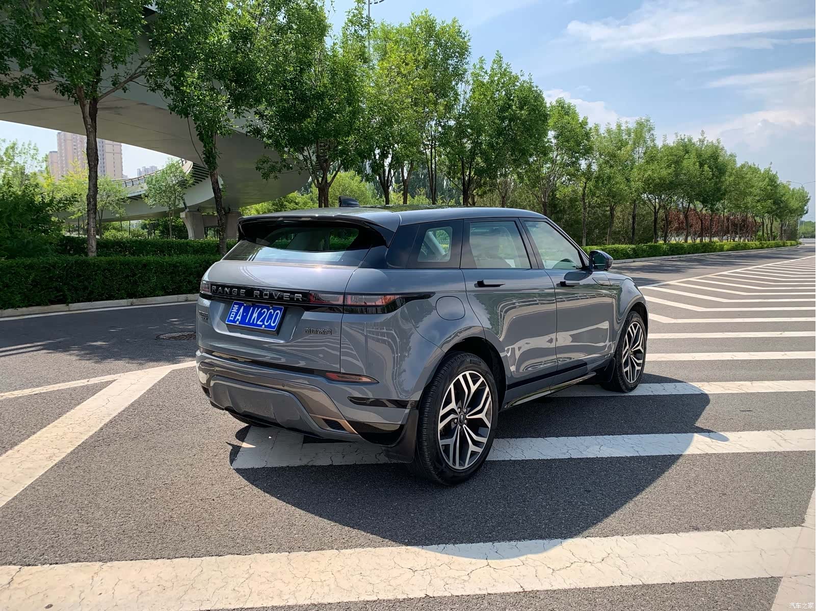 Land Rover Range Rover, 2019 10