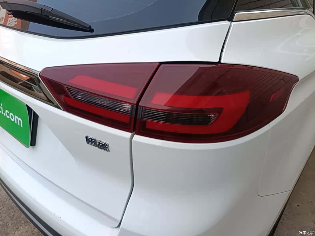 Geely Boyue, 2020 8