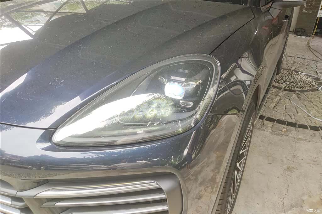 Porsche Cayenne, 2018 все фото