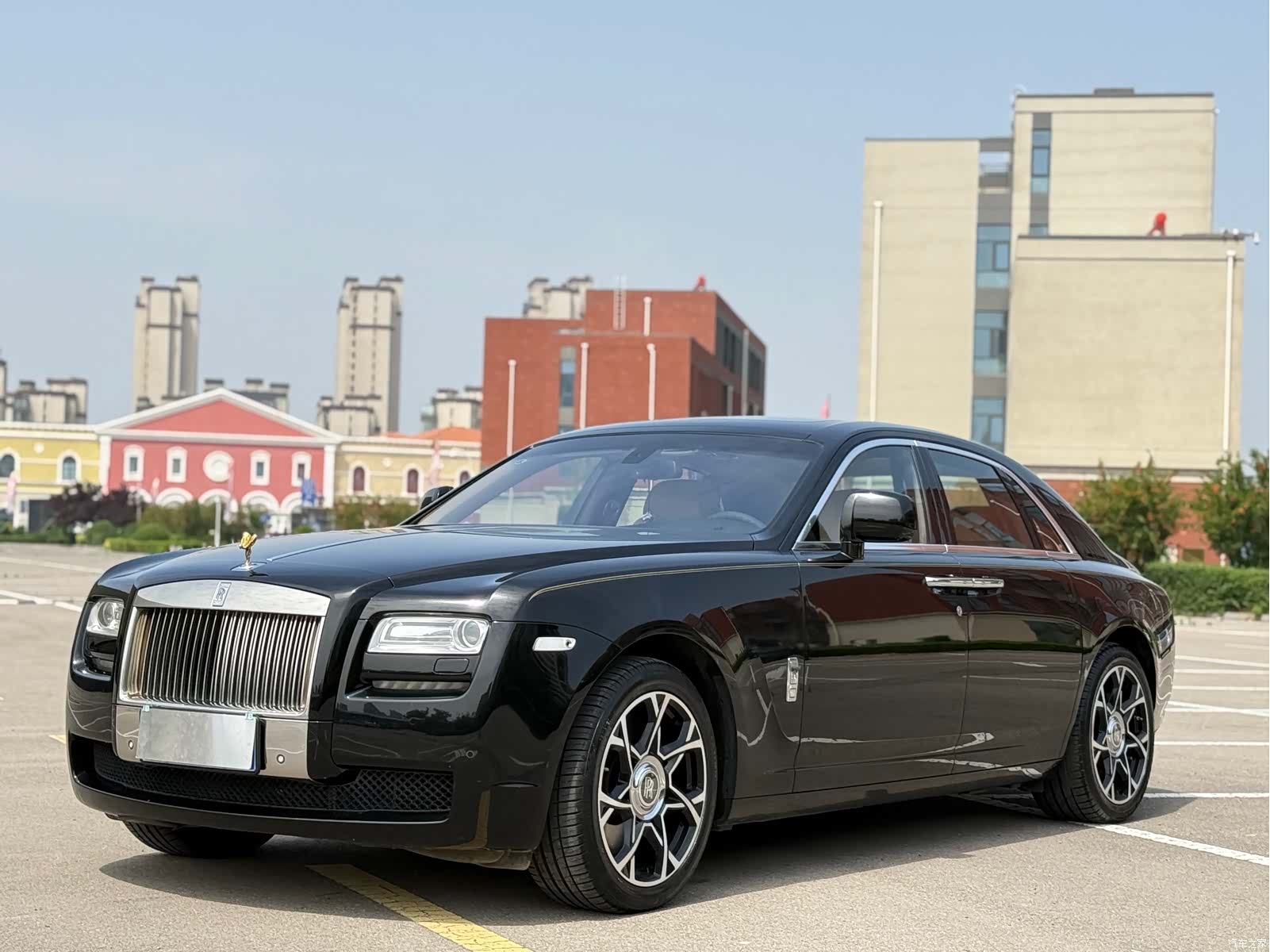 Rolls-Royce Ghost, 2011 1