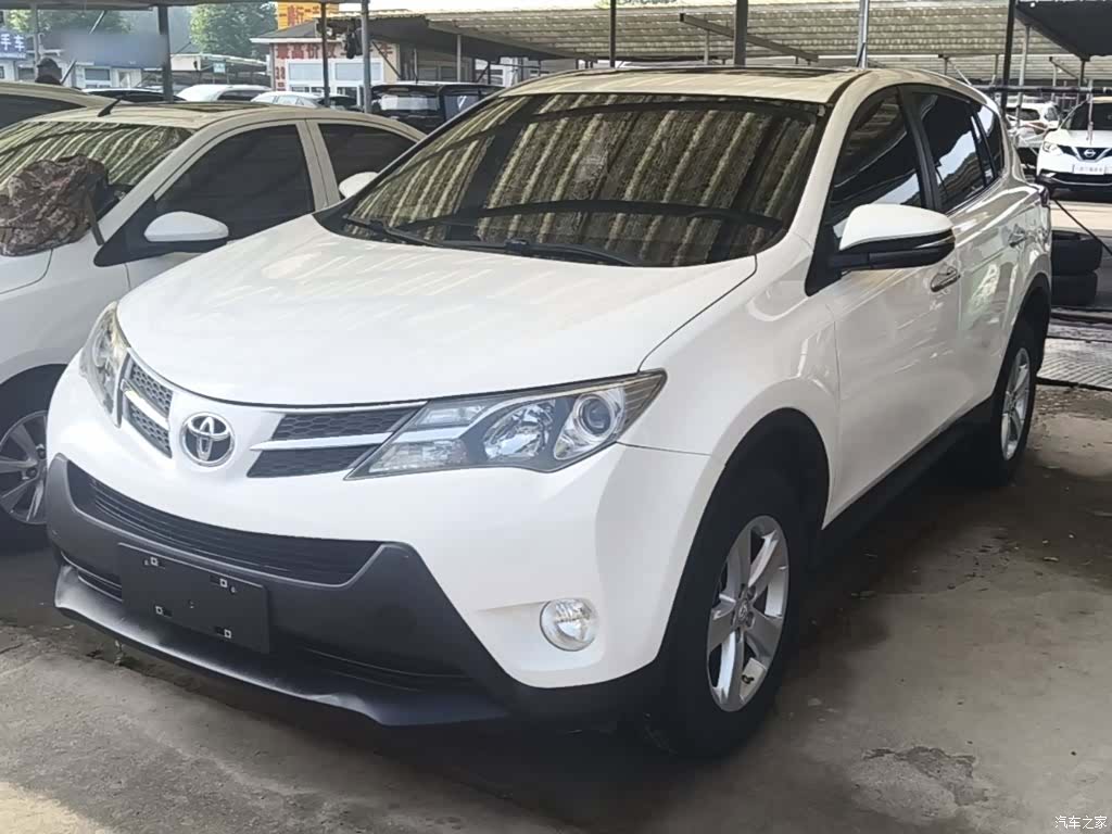 Toyota RAV4, 2015 2