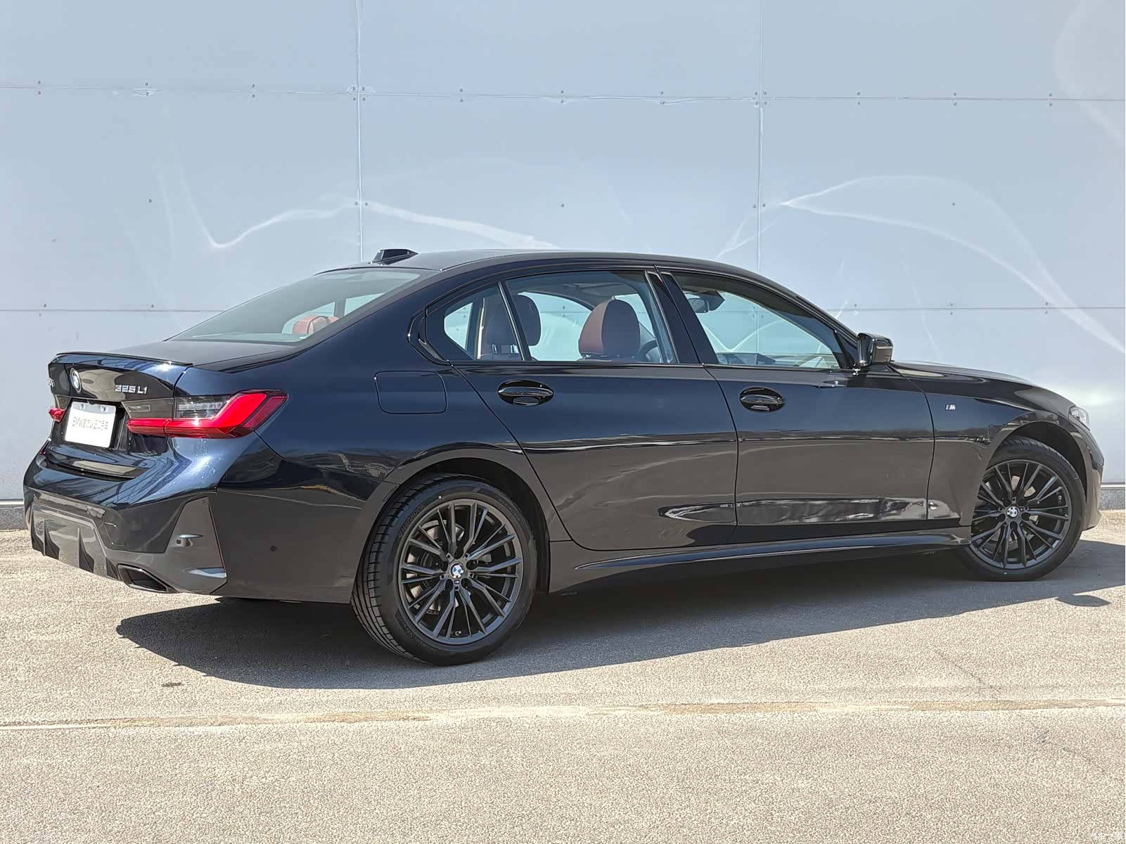 BMW 3 Series, 2025 15
