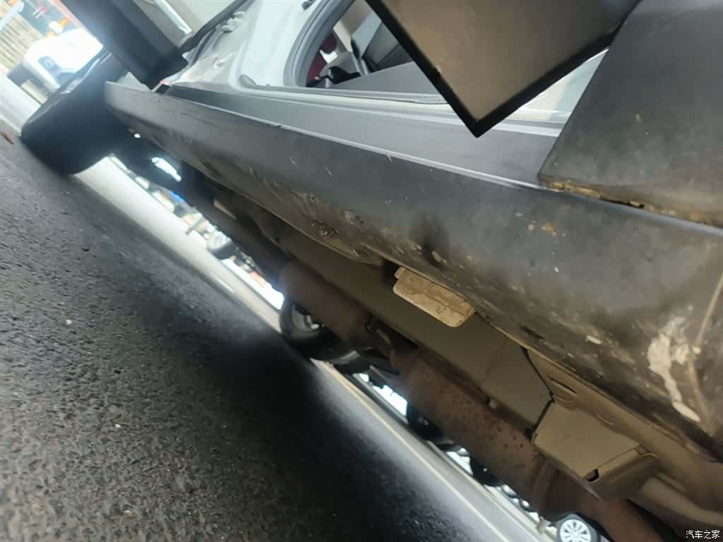 DongFeng AX7, 2021 21