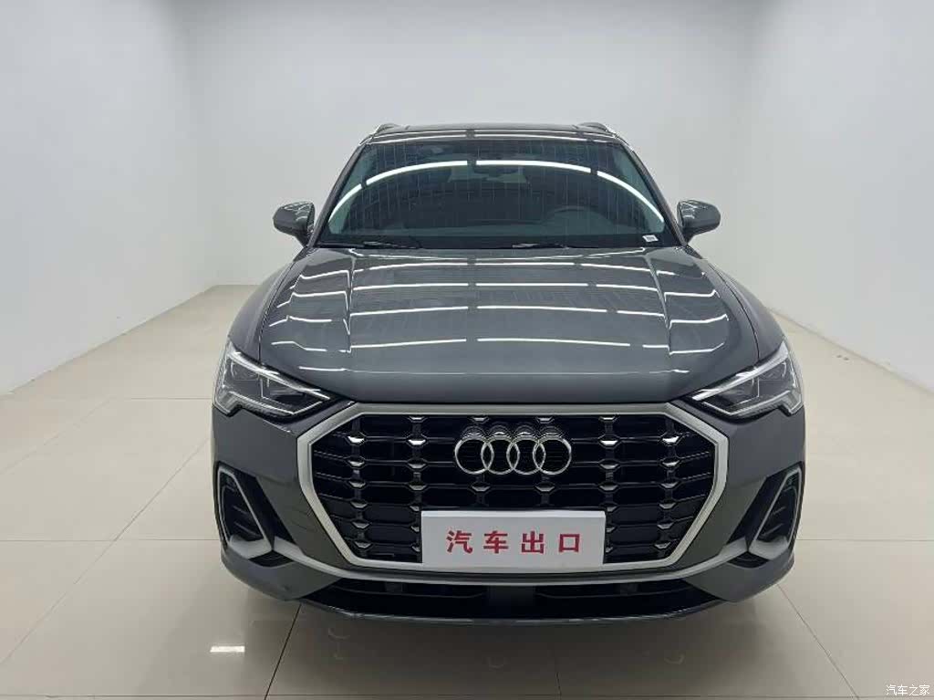 Audi Q3, 2022 2