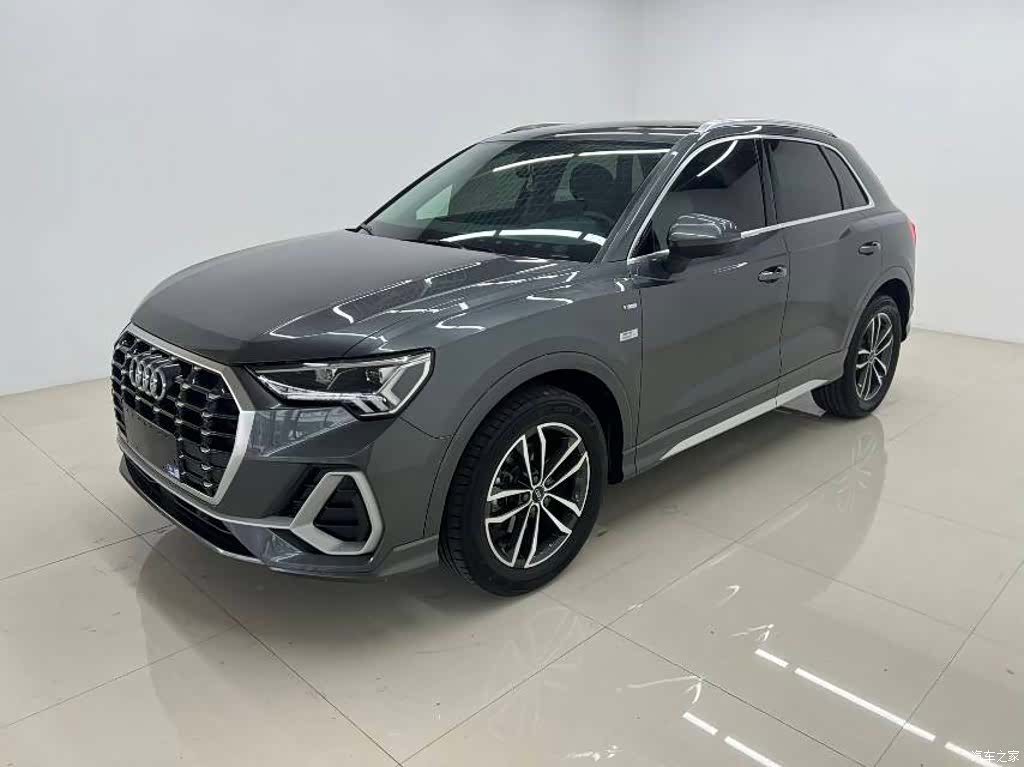 Audi Q3, 2022 1