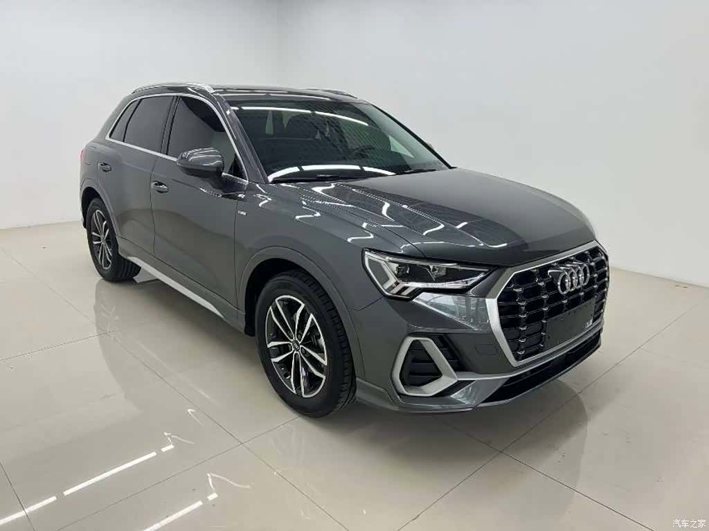 Audi Q3, 2022 3