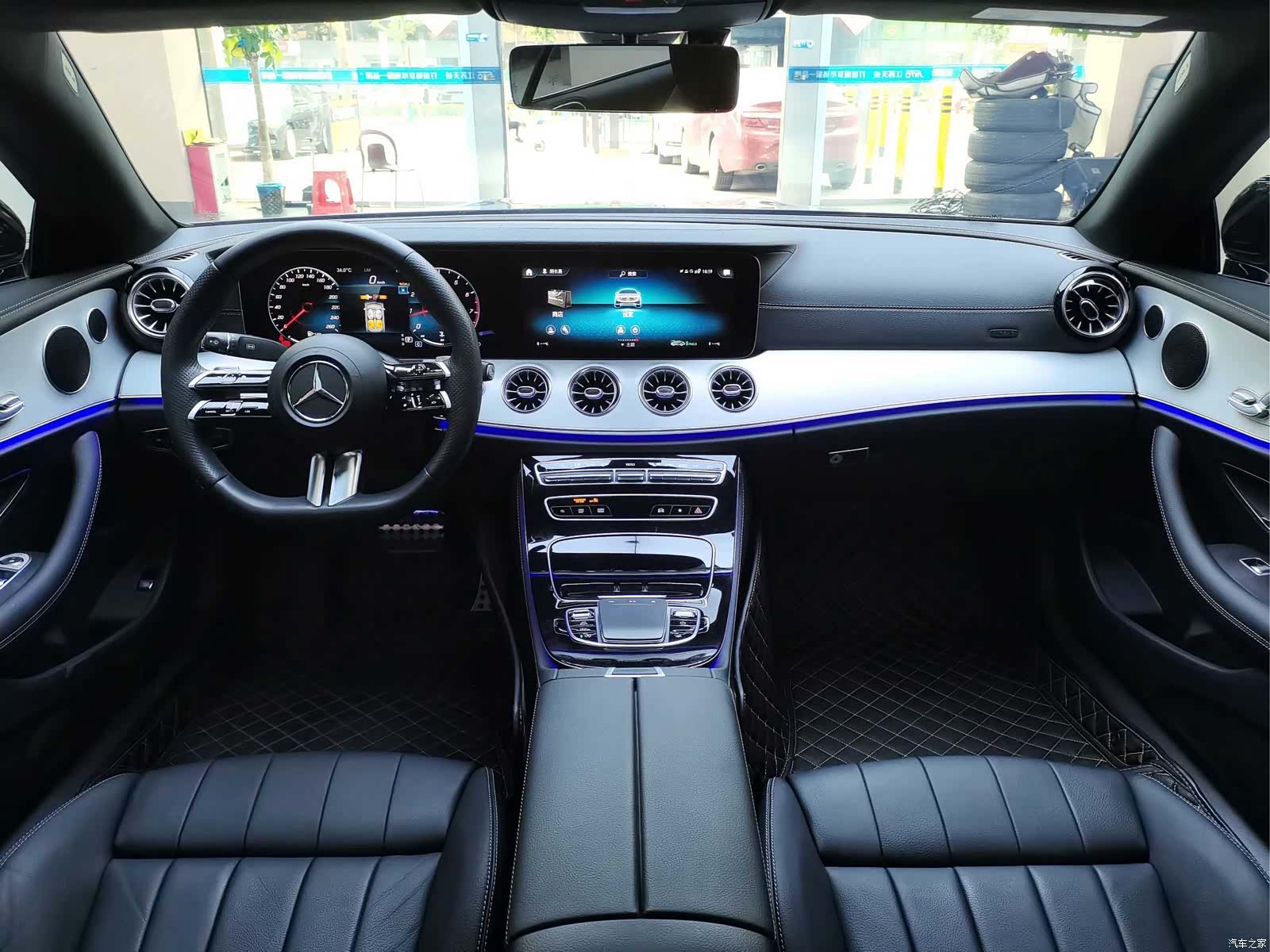 Mercedes-Benz E-Class, 2023 13