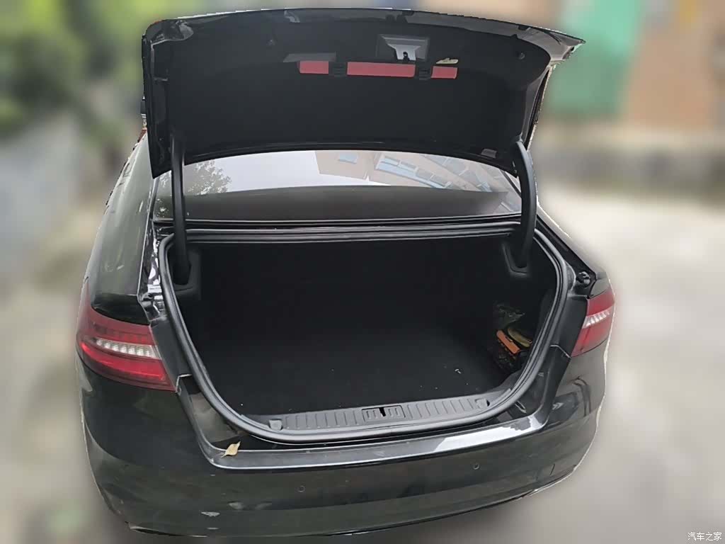 Ford Taurus, 2017 10