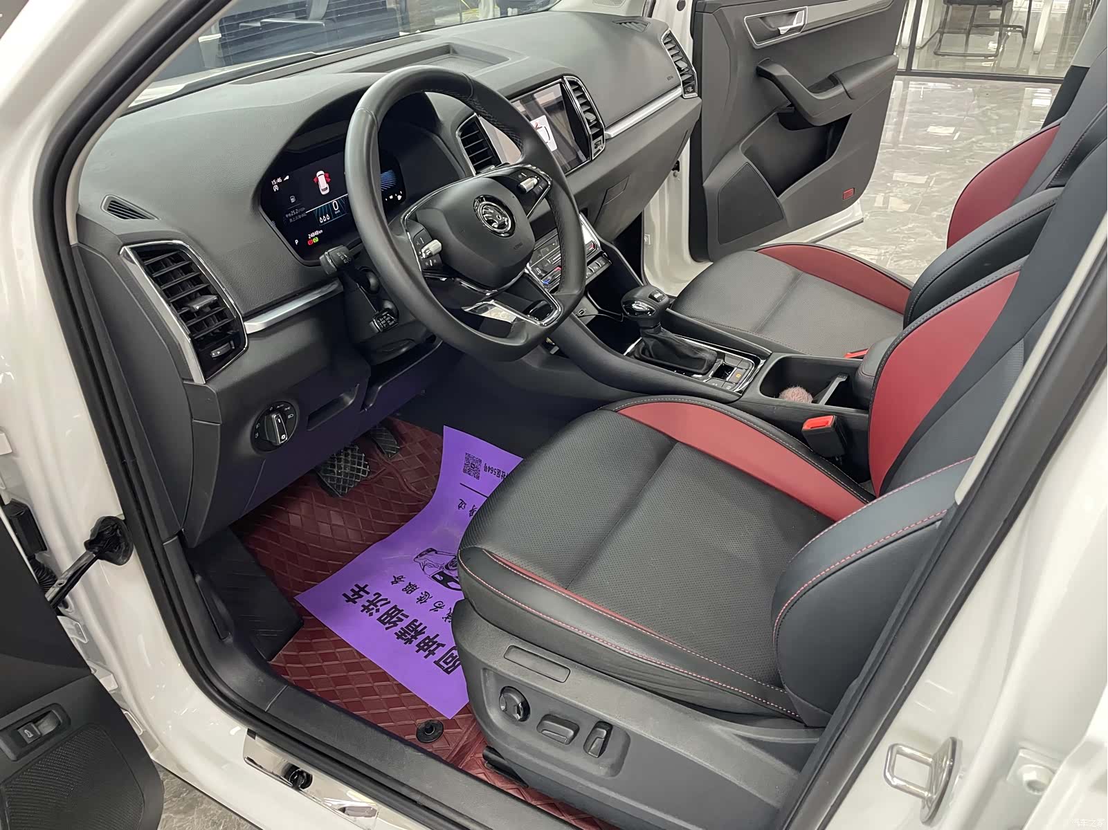 Skoda Karoq, 2022 все фото