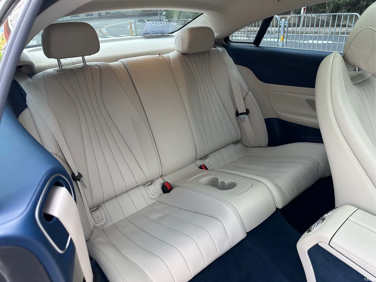 Mercedes-Benz E-Class, 2022 9