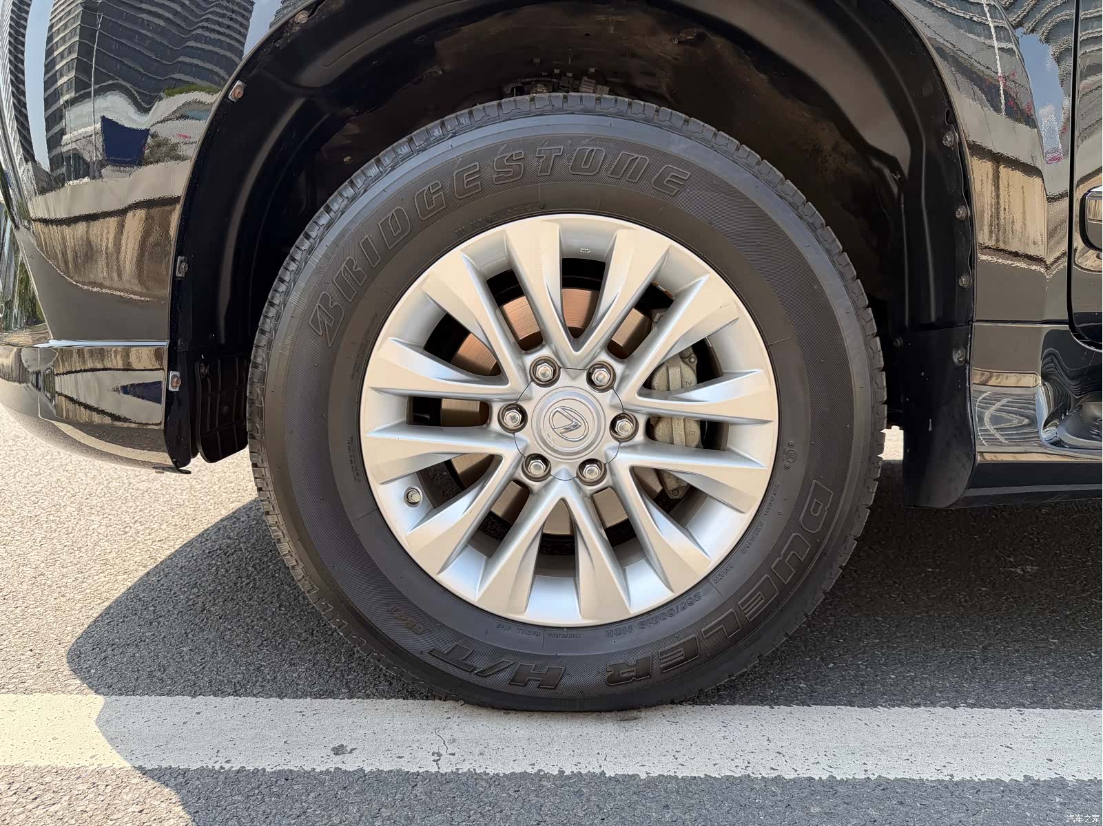 Lexus GX, 2019 9