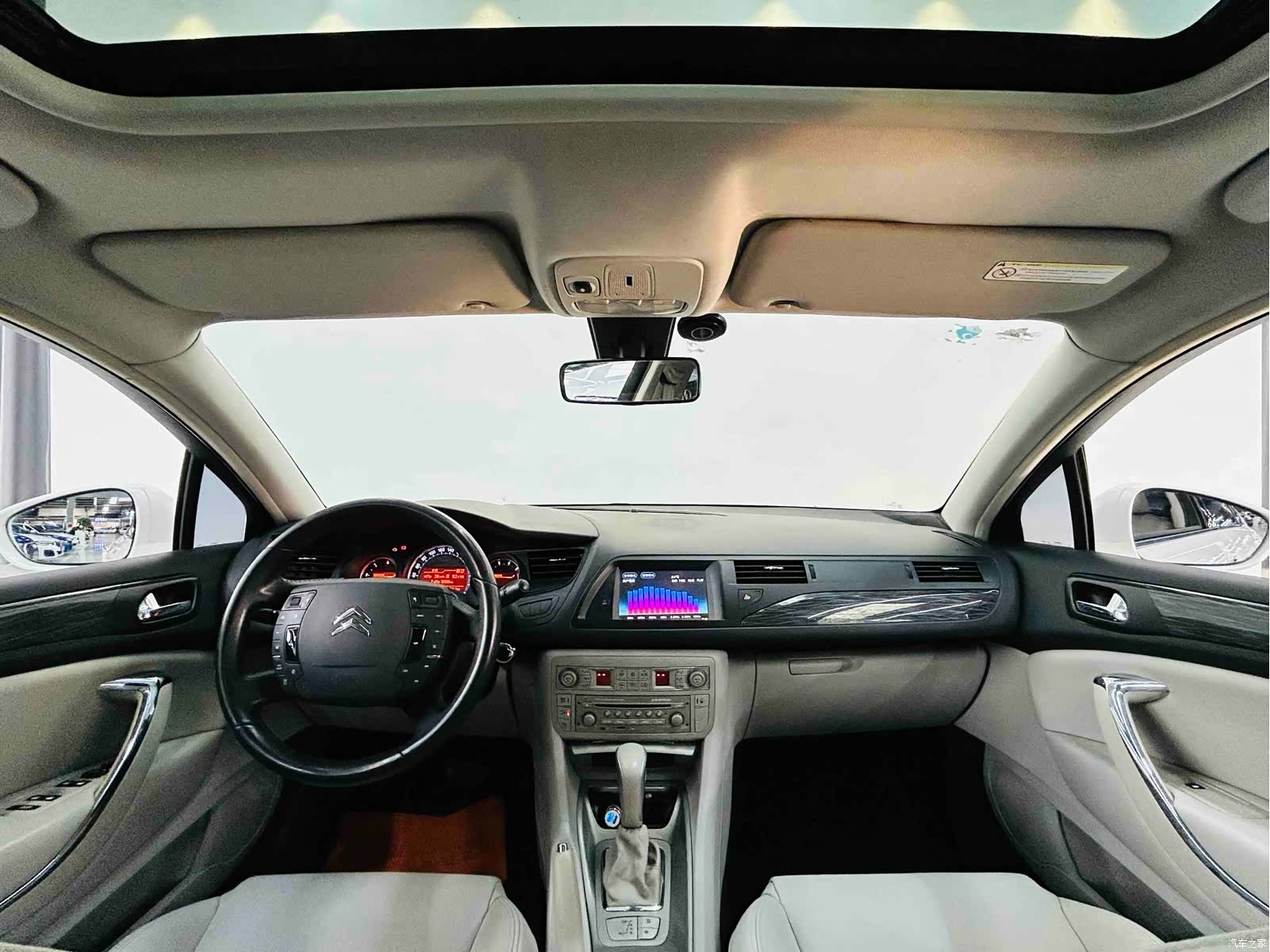 Citroen C5, 2012 все фото
