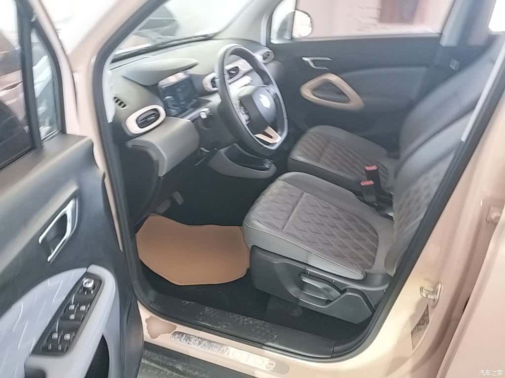 Leapmotor T03, 2021 16