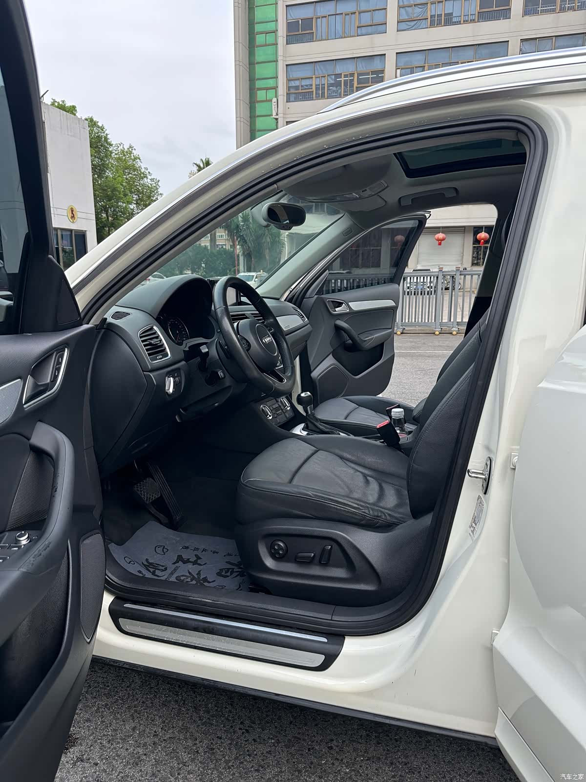 Audi Q3, 2014 9
